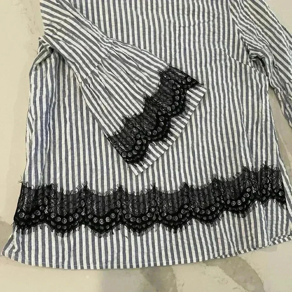 Promesa Striped Bell Sleeve Lace Blouse V Back Women’s Size Large - Picture 2 of 6